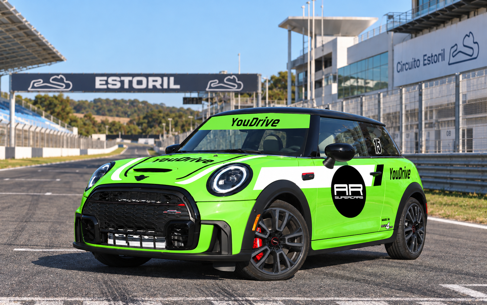 MINI on track